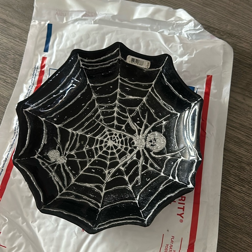 COPY - Bath&Body Works black & silver spider web 3wick candle holder plate
